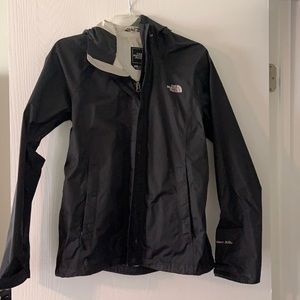 Women’s north face rain jacket